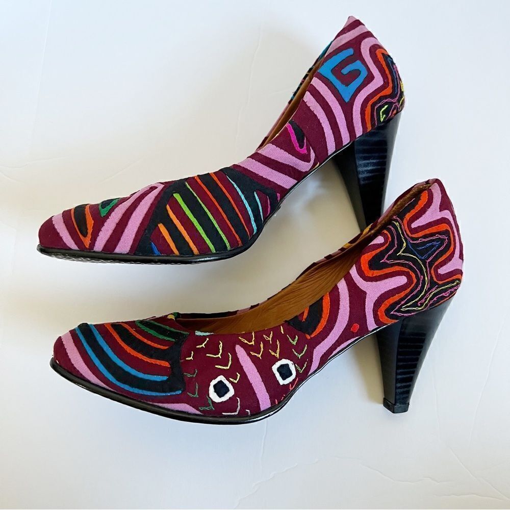 Handmade Embroidered Patchwork Multicolored Heels - Picture 2 of 6